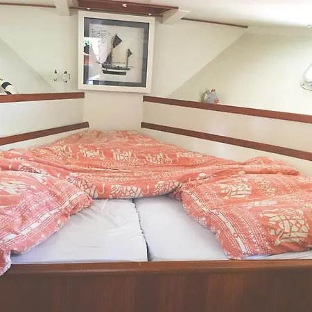 Schiffskoje Mit Fruhstuck Hotel en barco